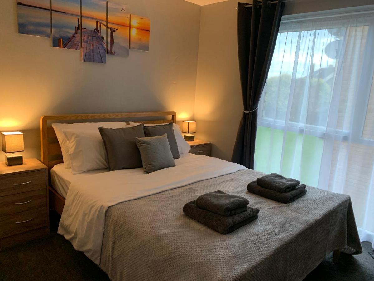 Modern Cosy Warm Home With Free Parking Chelmsford Exteriör bild